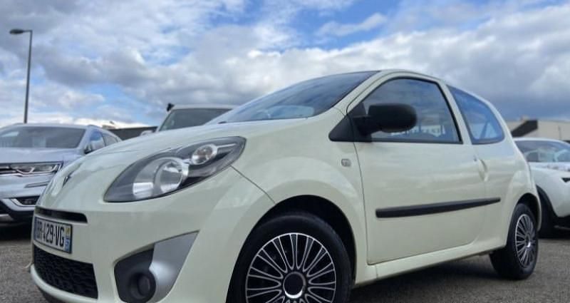 Jaune Utilisé 2011 Renault Twingo Expression Citadine | 4 990 € (Bon prix) - Image 1/4