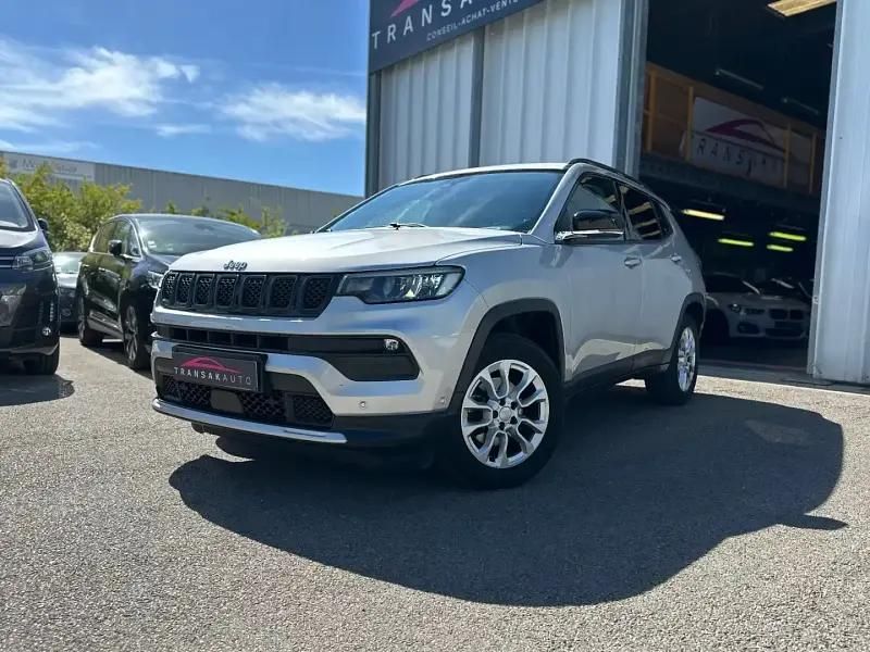 Gris Utilisé 2021 Jeep Compass Limited SUV | 20 990 € (Prix assez cher) - Image 1/4