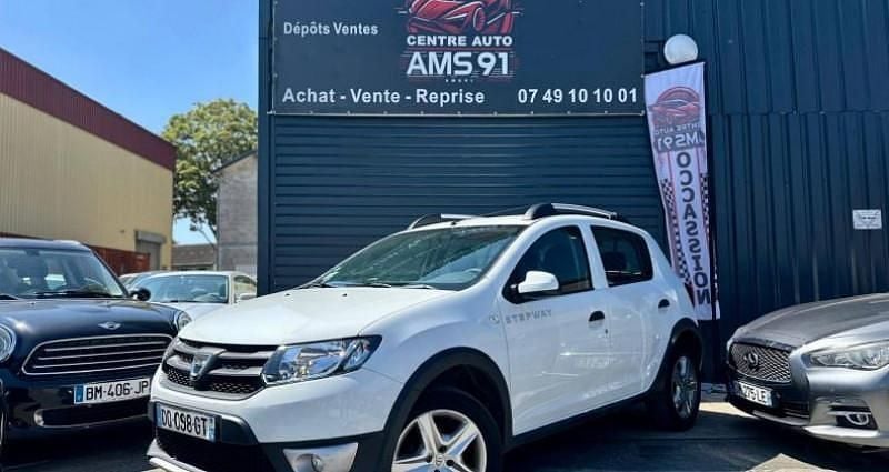 Utilisé 2015 Dacia Sandero Stepway Ambiance Citadine | 5 490 € (Super prix) - Image 1/4