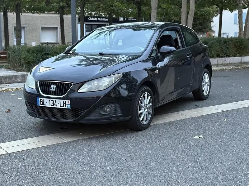 Utilisé 2011 Seat Ibiza SC Citadine | 3 000 € - Image 1/4