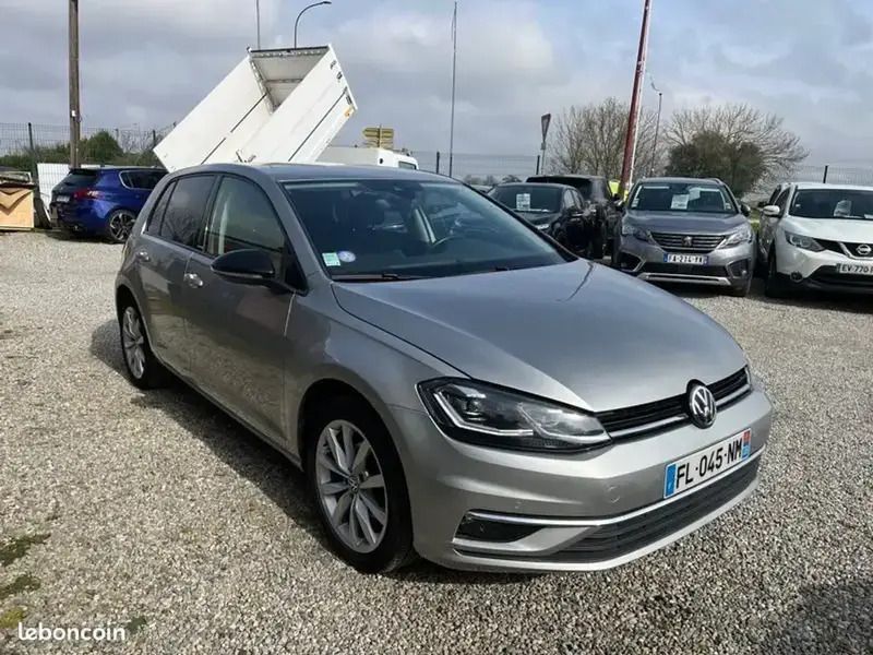 Beige Utilisé 2019 VW Golf VII IQ Drive Berline | 16 990 € (Prix juste) - Image 1/4