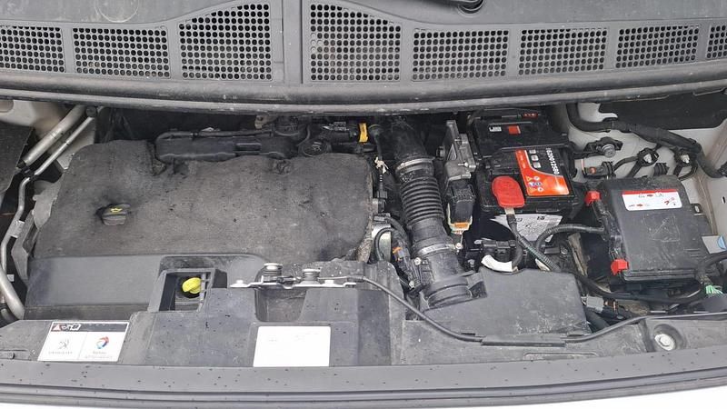 Image 3/3