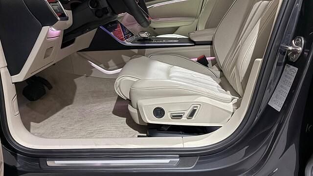 Occasion Audi A6 Advanced 265 ch (194 kW) 2024 Gris manhattan métallisé Berline