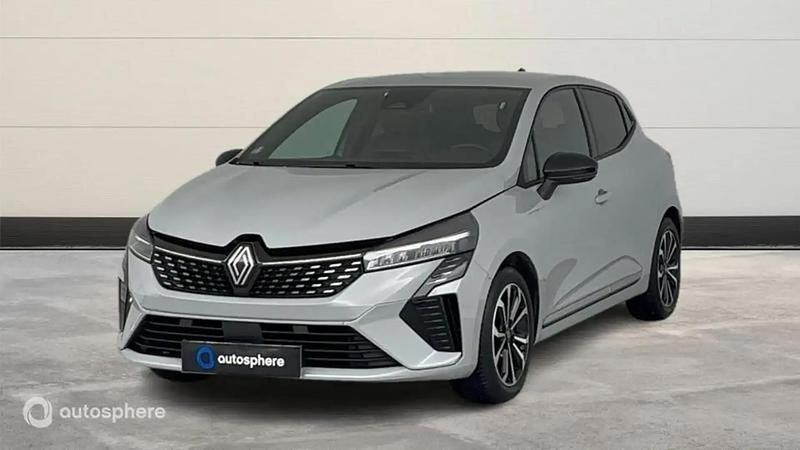 Utilisé 2023 Renault Clio V Techno Berline | 18 299 € (Prix juste) - Image 1/4