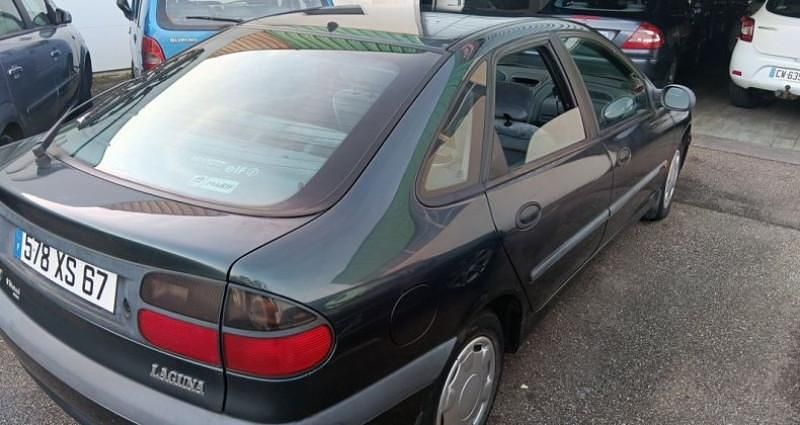 Occasion Renault Laguna 100 ch (73 kW) 1997 Berline