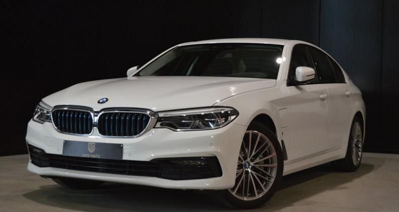 Blanc Utilisé 2018 BMW 530e iPerformance Berline | 21 900 € (Prix juste) - Image 1/4