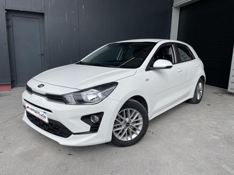 Blanc Utilisé 2021 Kia Rio Active Berline | 14 699 € (Prix assez cher) - Image 1/3