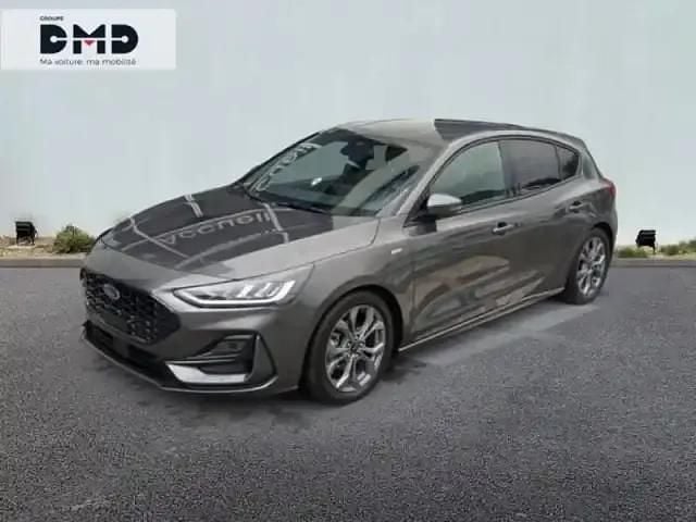 Gris Occasion 2024 Ford Focus ST-Line Berline | 25 400 € (Prix assez cher) - Image 1/4