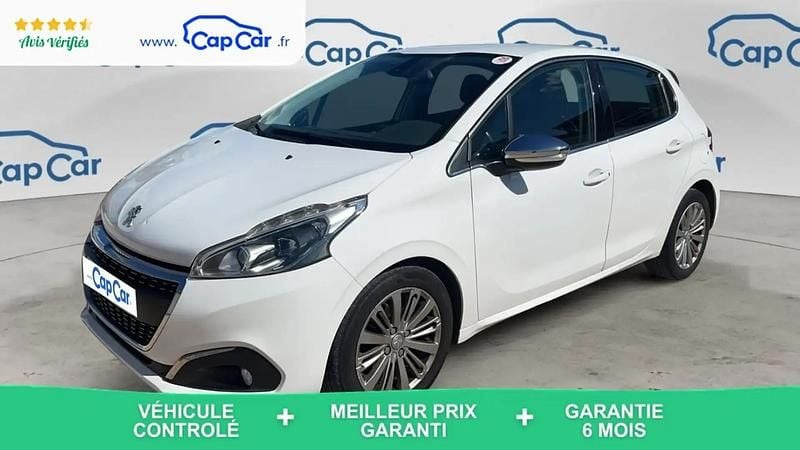 Blanc Utilisé 2018 Peugeot 208 Allure Citadine | 7 190 € (Prix juste) - Image 1/4