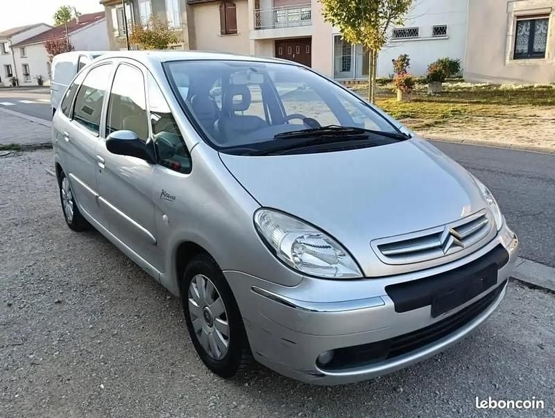 Gris Utilisé 2004 Citroën Xsara Picasso Exclusive Monospace | 5 480 € - Image 1/4