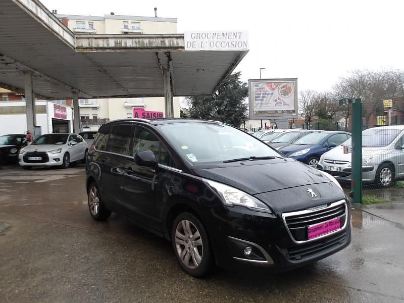 Occasion Peugeot 5008 Allure 115 ch (84 kW) 2014 Monospace