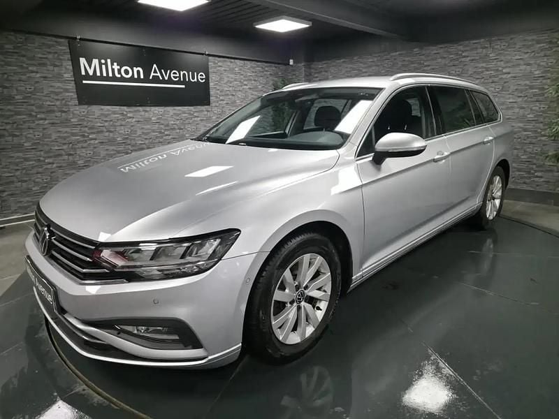 Gris Occasion 2021 VW Passat Business Break | 20 490 € (Bon prix) - Image 1/4