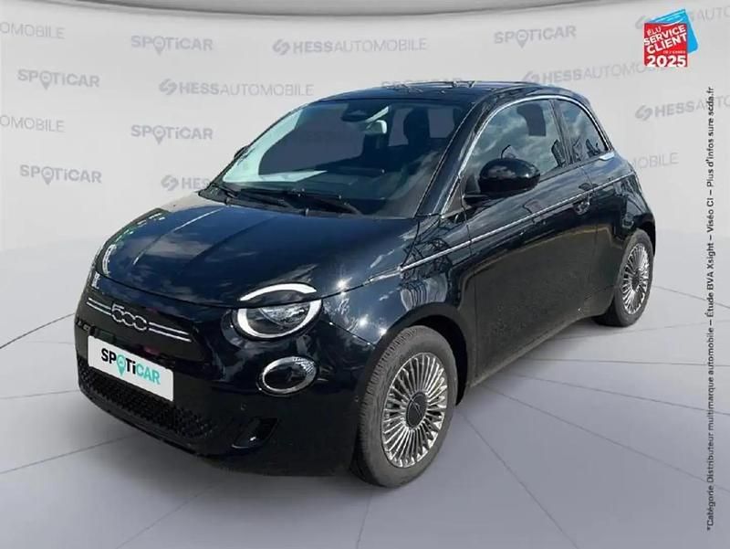 Blanc Nouvelle 2024 Fiat 500C Style Cabriolet | 26 499 € (Prix juste) - Image 1/4