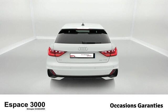 Occasion Audi A1 Sportback S-Line 150 ch (110 kW) 2024 Blanc glacier métallisé Citadine