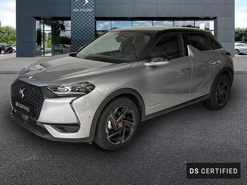 Gris Utilisé 2021 DS Automobiles DS3 Crossback E-Tense Performance Line Plus SUV | 17 900 € - Image 1/4