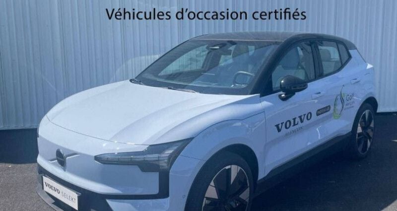 Utilisé 2024 Volvo EX30 Performance SUV | 44 560 € (Prix cher) - Image 1/4