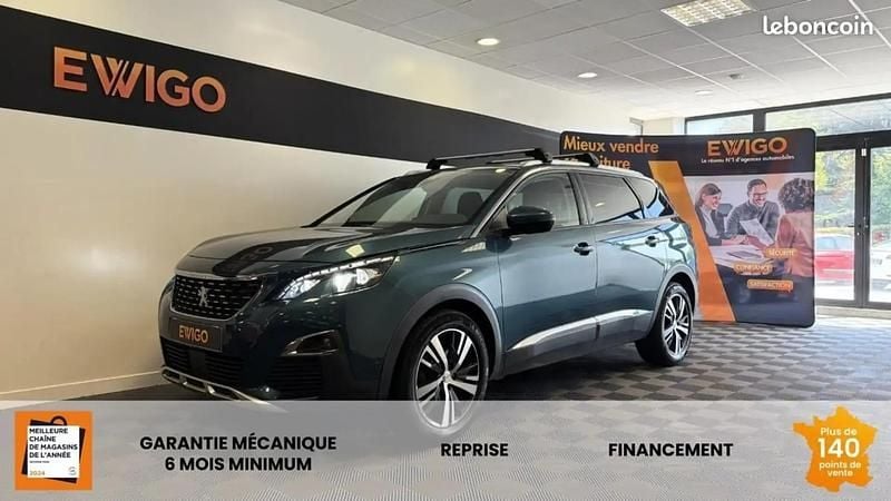 Bleu Utilisé 2019 Peugeot 5008 Allure Monospace | 14 990 € - Image 1/4