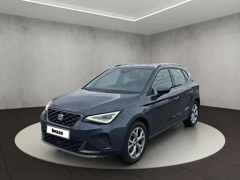 Gris Occasion 2023 Seat Arona FR SUV | 21 150 € (Prix juste) - Image 1/4