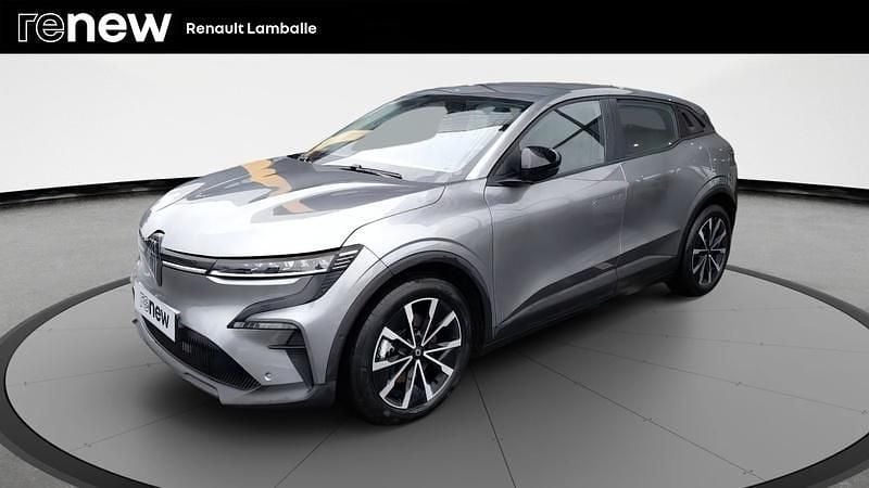 Gris Occasion 2022 Renault Megane E-Tech Evolution Berline | 20 890 € (Prix juste) - Image 1/4