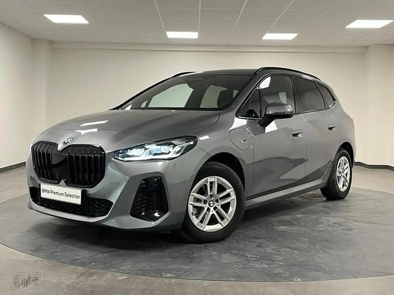 Gris Utilisé 2022 BMW 225 M Sport Monospace | 30 800 € (Super prix) - Image 1/4