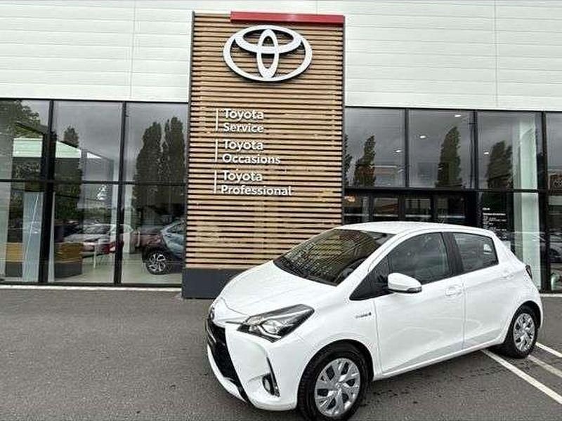 Utilisé 2018 Toyota Yaris Hybrid Business Edition Berline | 12 480 € (Prix juste) - Image 1/1