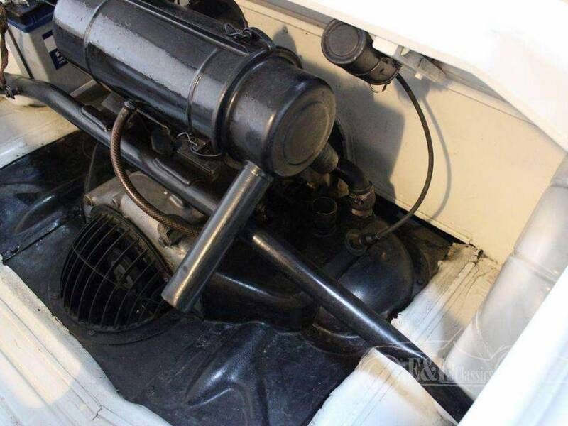 Image 3/4