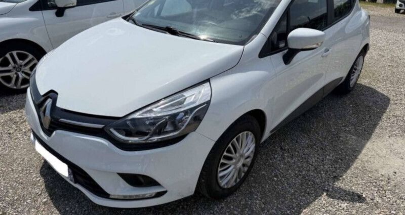 Utilisé 2018 Renault Clio IV Business Citadine | 9 990 € (Prix juste) - Image 1/4