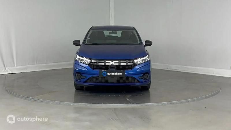 Image 2/4