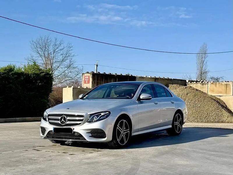 Gris Occasion 2020 Mercedes E400 AMG line Berline | 36 200 € - Image 1/4