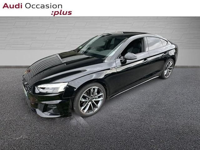 Noir mythe métallisé Utilisé 2023 Audi A5 Sportback S-Line | 44 990 € (Prix assez cher) - Image 1/4