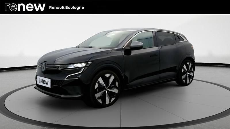 Noir Utilisé 2023 Renault Mégane Techno Berline | 24 690 € (Bon prix) - Image 1/4