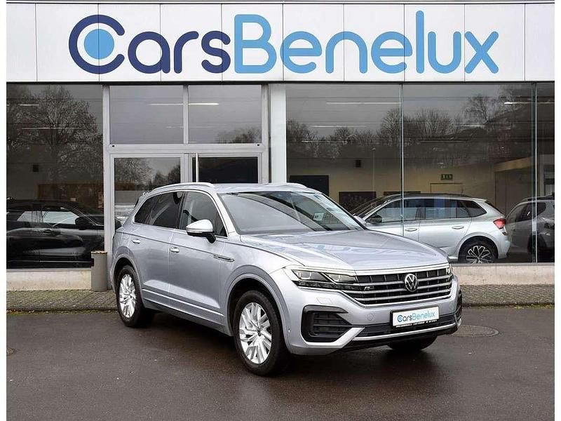 Occasion VW Touareg R-line 231 ch (169 kW) 2021 Argent SUV