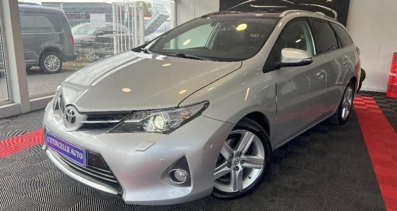 Occasion Toyota Auris Touring Sports Style 124 ch (91 kW) 2014 Break
