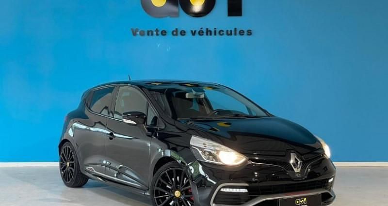 Utilisé 2015 Renault Clio IV Trophy Citadine | 14 490 € (Prix juste) - Image 1/4