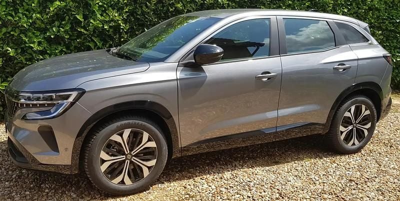 Nouvelle Renault Austral Evolution 131 ch (96 kW) 2025 Gris SUV