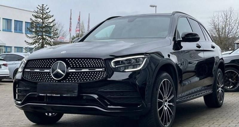 Noir Utilisé 2021 Mercedes GLC300 AMG SUV | 45 990 € (Bon prix) - Image 1/4