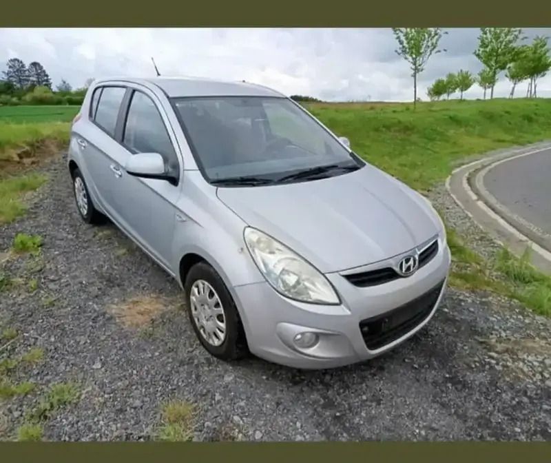 Utilisé 2009 Hyundai i20 Berline | 1 600 € - Image 1/4