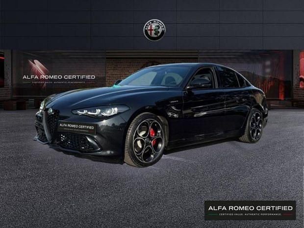 Noir Utilisé 2025 Alfa Romeo Giulia Veloce Berline | 55 990 € - Image 1/4