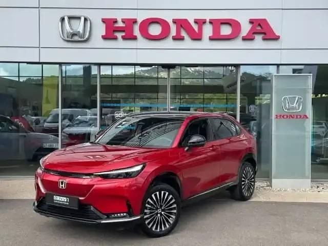 Rouge vermillon métallisée Utilisé 2024 Honda e:Ny1 Advance SUV | 34 990 € (Prix cher) - Image 1/4