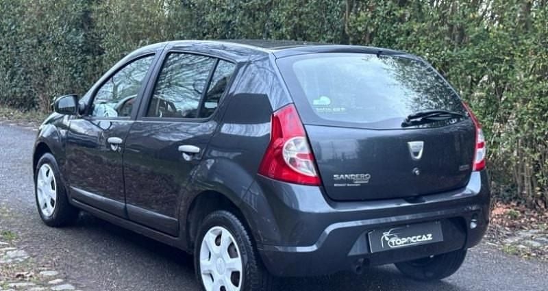 Occasion Dacia Sandero Ambiance 65 ch (47 kW) 2009 Gris Citadine