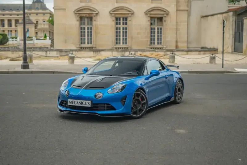 Bleu Utilisé 2024 Alpine A110 Coupé | 114 900 € - Image 1/4