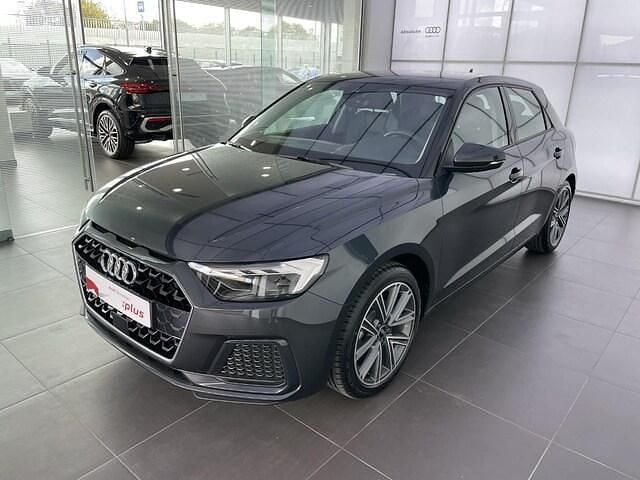 Gris manhattan métallisé noir mythe métallisé Occasion 2025 Audi A1 Sportback Design Citadine | 26 890 € (Prix juste) - Image 1/4