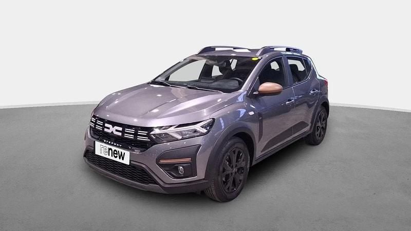 Gris Utilisé 2025 Dacia Sandero Extreme Citadine | 17 590 € (Prix assez cher) - Image 1/4