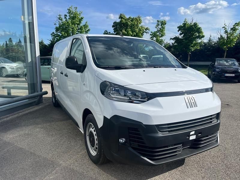 Blanc icy Nouvelle 2025 Fiat Scudo Connect Van | 26 990 € (Prix juste) - Image 1/4