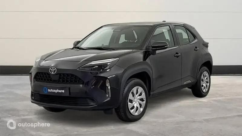 Noir Utilisé 2024 Toyota Yaris Cross SUV | 23 990 € (Bon prix) - Image 1/4
