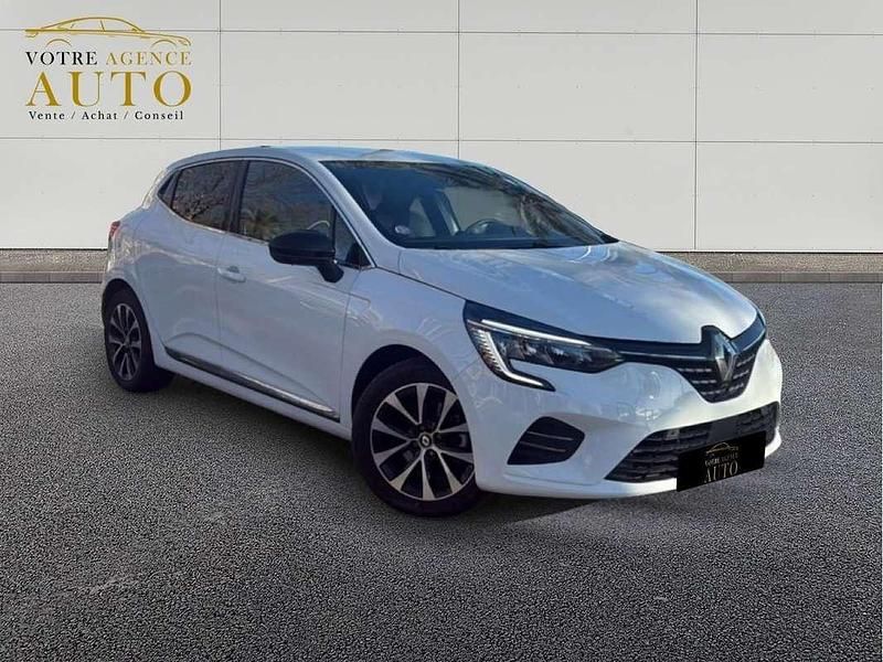 Occasion Renault Clio V Evolution 140 ch (102 kW) 2023 Blanc Berline