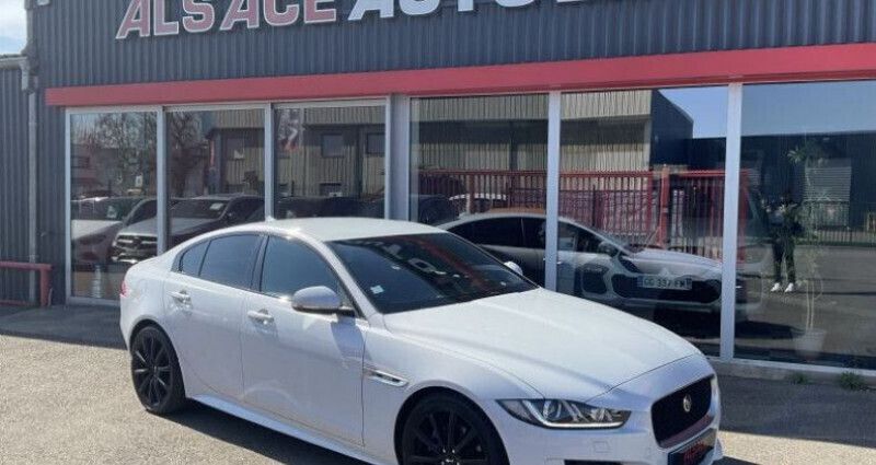 Blanc Utilisé 2016 Jaguar XE R-Sport Berline | 14 990 € (Bon prix) - Image 1/4
