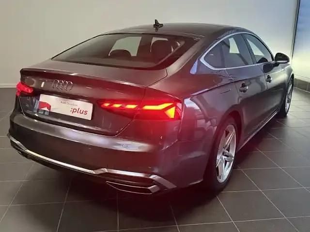 Gris daytona nacré Occasion 2023 Audi A5 Sportback S-Line Citadine | 42 997 € (Prix juste) - Image 1/3