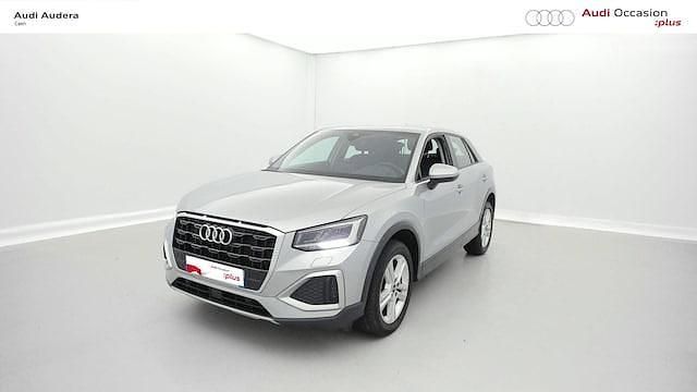 Argent fleuret métallisé Utilisé 2023 Audi Q2 Design SUV | 26 490 € - Image 1/4