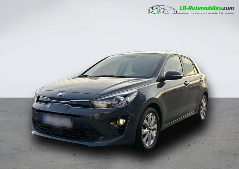 Utilisé 2021 Kia Rio Citadine | 19 400 € (Prix juste) - Image 1/4